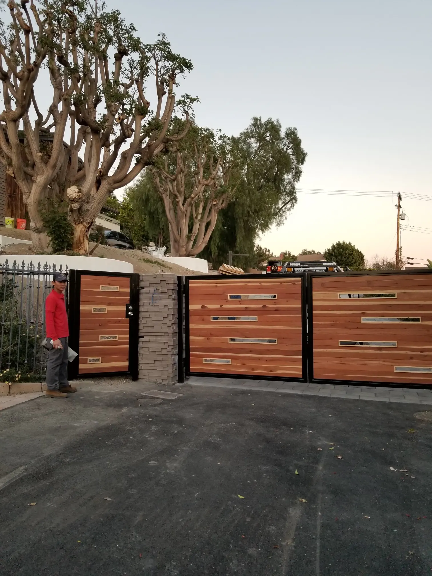 Modern Mixed-Metal Driveway Gates