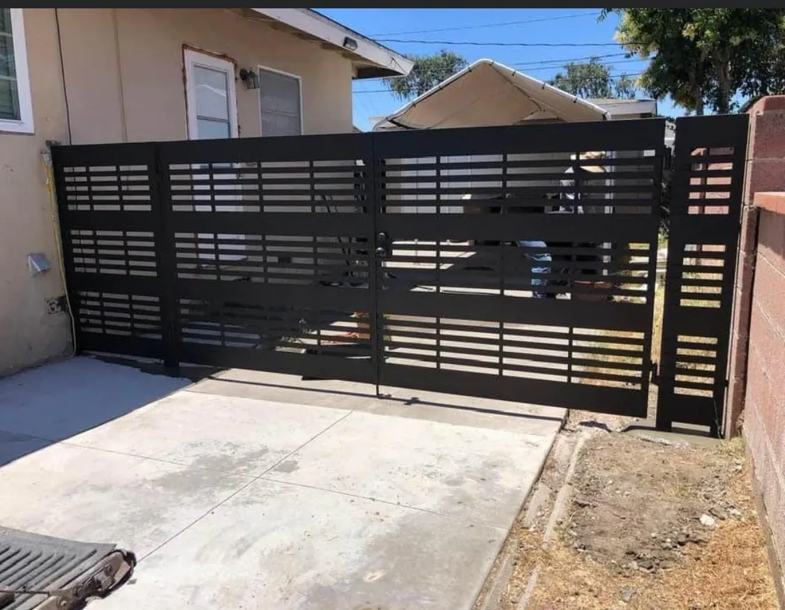 Modern Steel Driveway Gates