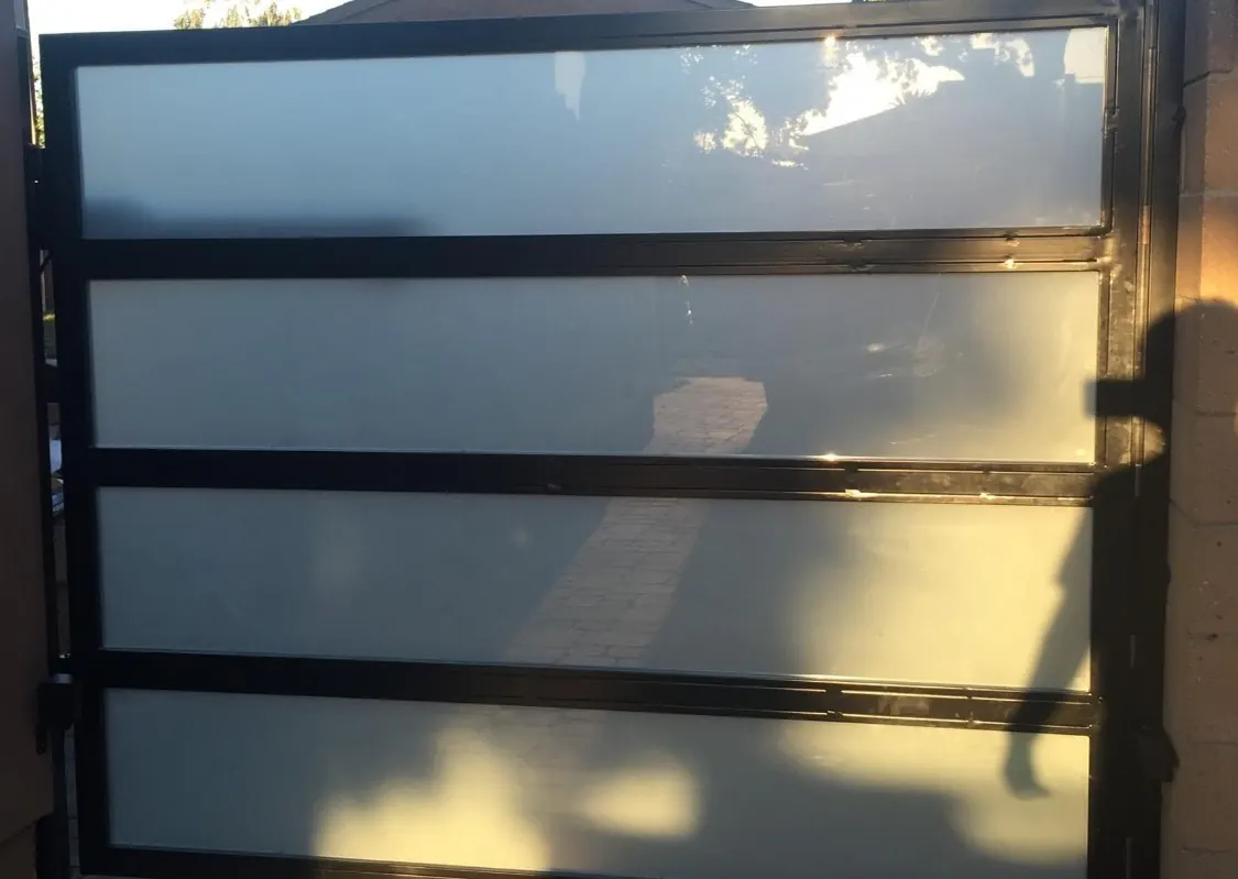 Modern Mixed-Metal Side Gates