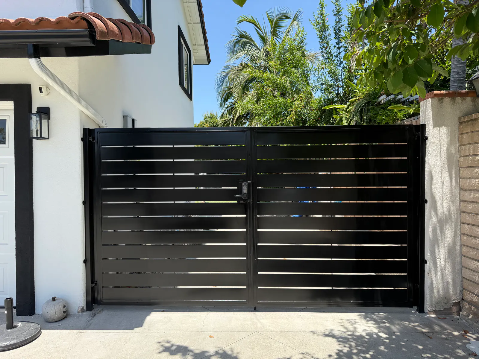 Modern Steel Side Gates