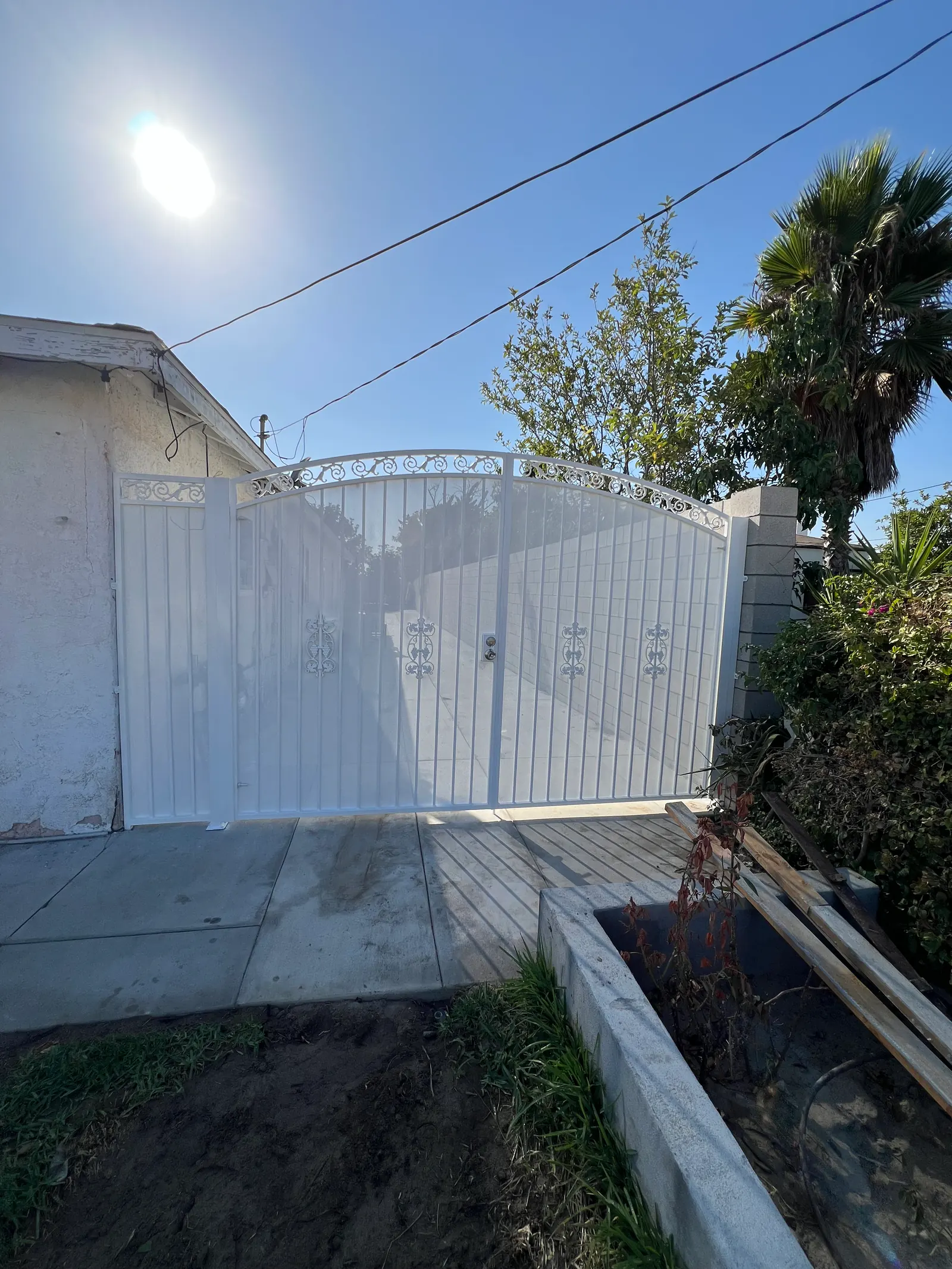 Traditional Steel Side Gates